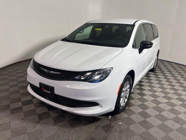 2026 Chrysler Voyager VOYAGER LX