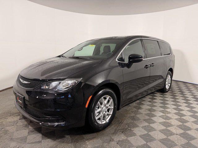 2026 Chrysler Voyager VOYAGER LX