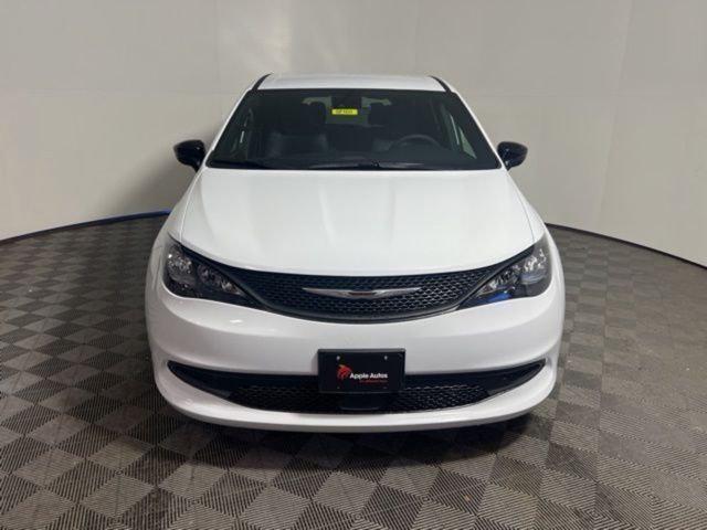 2026 Chrysler Voyager VOYAGER LX