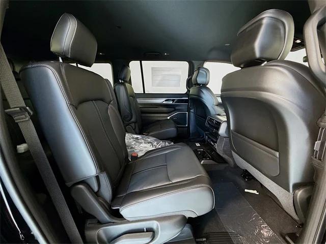 2026 Jeep Grand Wagoneer 4x4