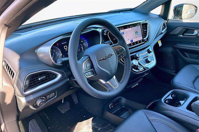 2026 Chrysler Pacifica PACIFICA SELECT AWD 2026 Chrysler Pacifica PACIFICA SELECT AWD