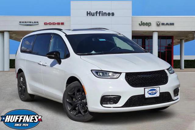 2026 Chrysler Pacifica PACIFICA LIMITED AWD