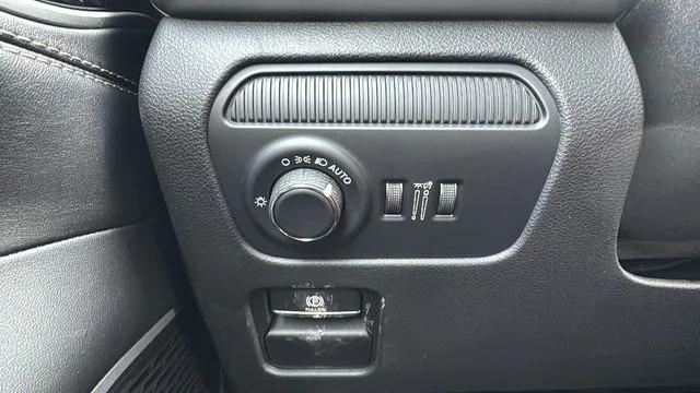 2026 Jeep Grand Wagoneer 4x4