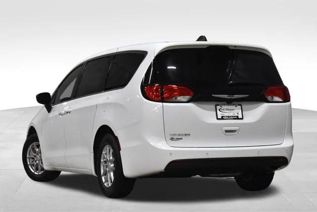 2026 Chrysler Voyager VOYAGER LX
