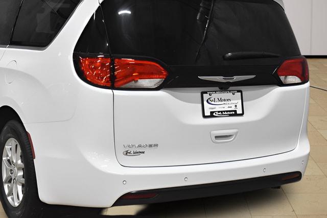 2026 Chrysler Voyager LX