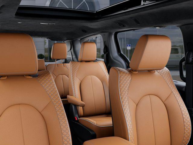 2026 Chrysler Pacifica Pinnacle AWD