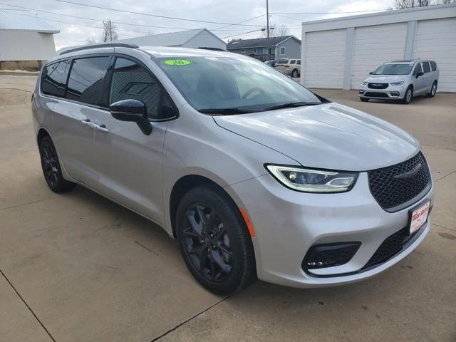 2026 Chrysler Pacifica PACIFICA SELECT AWD