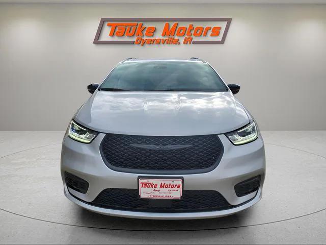 2026 Chrysler Pacifica PACIFICA SELECT AWD