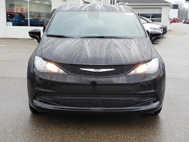 2026 Chrysler Voyager VOYAGER LX