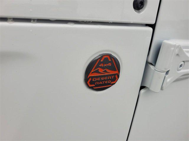 2026 Jeep Gladiator GLADIATOR MOJAVE X 4X4