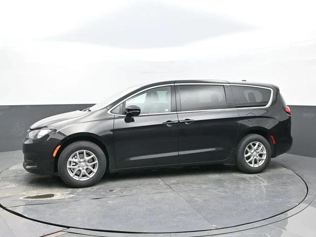 2026 Chrysler Voyager VOYAGER LX