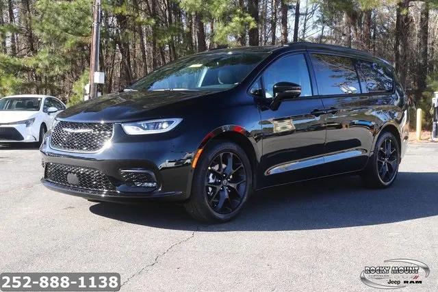 2026 Chrysler Pacifica PACIFICA SELECT