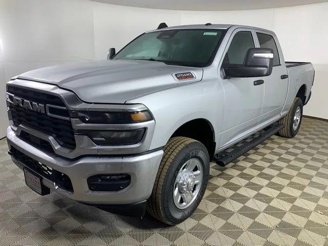 2026 RAM Ram 2500 RAM 2500 TRADESMAN CREW CAB 4X4 64 BOX