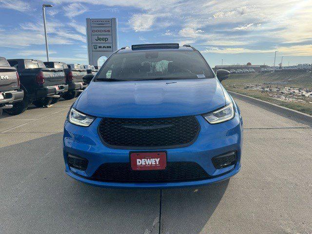 2026 Chrysler Pacifica PACIFICA LIMITED AWD