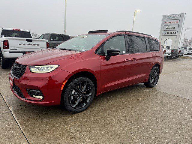 2026 Chrysler Pacifica PACIFICA LIMITED AWD