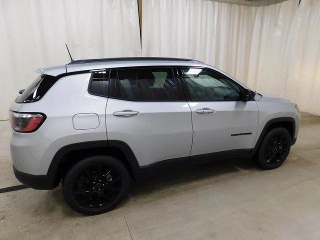 2026 Jeep Compass COMPASS LATITUDE ALTITUDE 4X4 2026 Jeep Compass COMPASS LATITUDE ALTITUDE 4X4