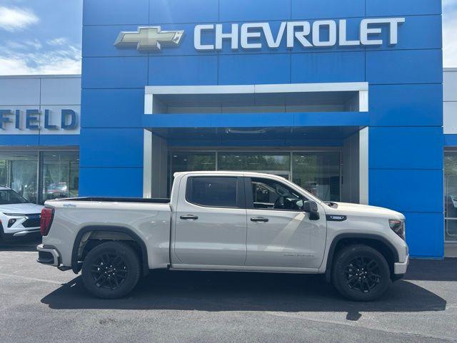 2026 GMC Sierra 1500 Crew Cab, Short Bed, Pro, 4WD for sale in Frontenac, KS