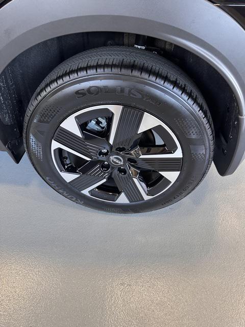 2025 Nissan Kicks SV Intelligent AWD