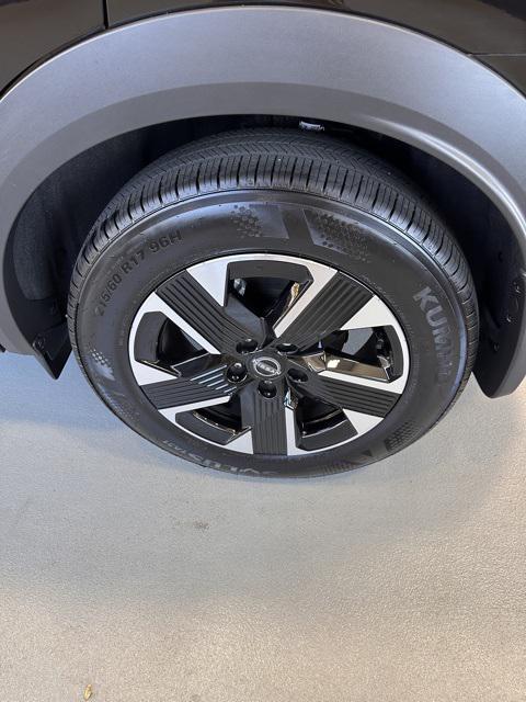 2025 Nissan Kicks SV Intelligent AWD