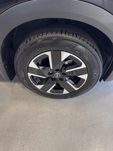 2025 Nissan Kicks SV Intelligent AWD