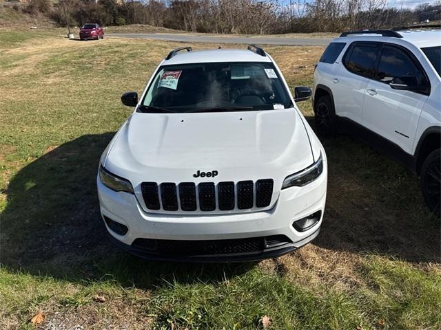 2023 Jeep Cherokee Altitude Lux 4x4