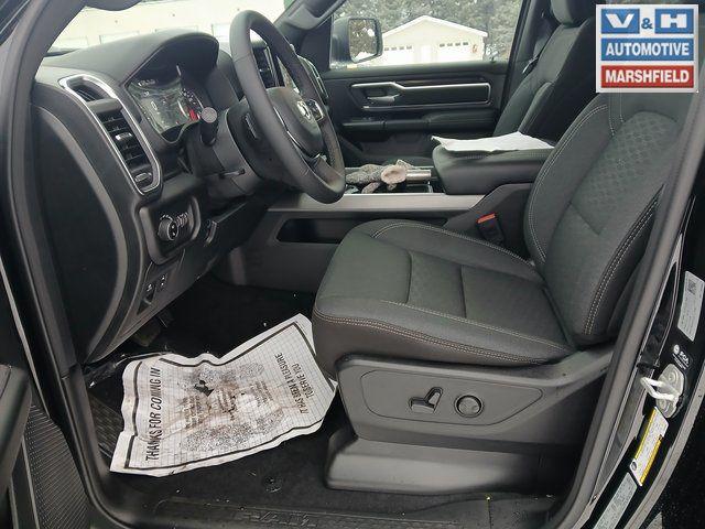 2026 Ram 1500 Big Horn Crew Cab 4x4 57 Box