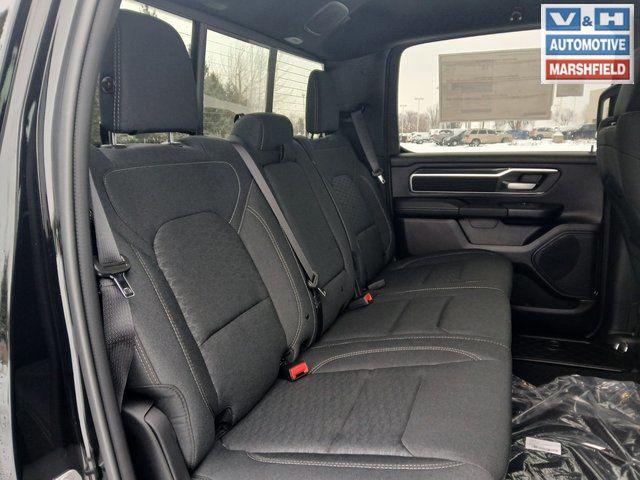 2026 Ram 1500 Big Horn Crew Cab 4x4 57 Box