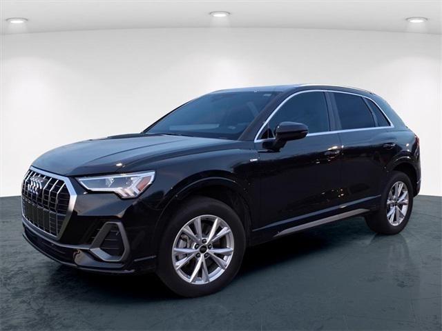 2025 Audi Q3 Premium 45 TFSI S line quattro Tiptronic 2025 Audi Q3 Premium 45 TFSI S line quattro Tiptronic