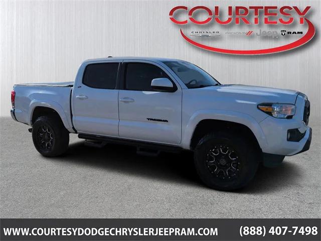 2020 Toyota Tacoma SR5 V6 2020 Toyota Tacoma SR5 V6
