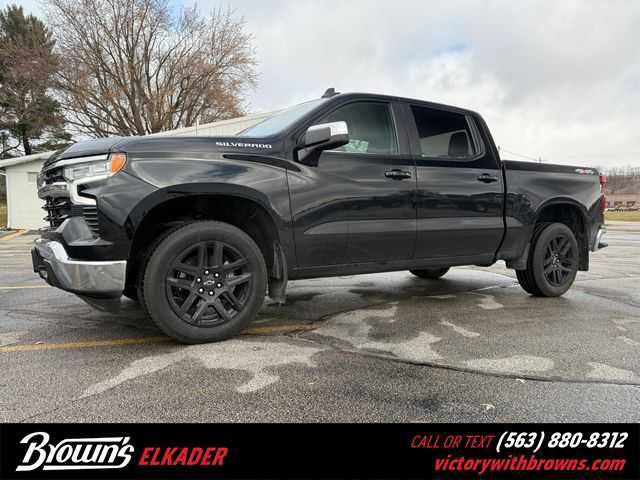 2022 Chevrolet Silverado 1500 4WD Crew Cab Short Bed LT with 2FL