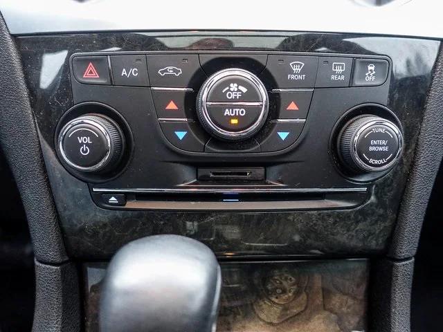 2011 Chrysler 300C Base 2011 Chrysler 300C Base