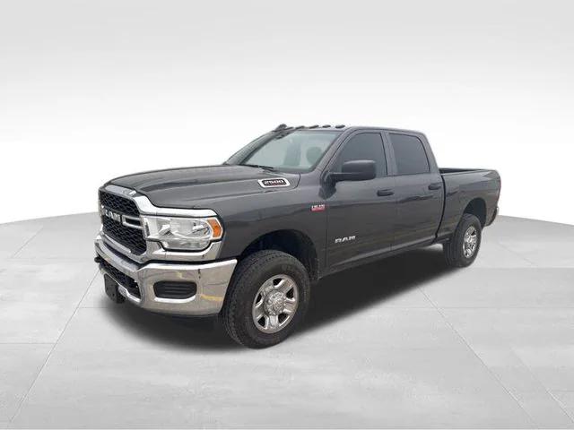 2022 RAM 2500 Tradesman Crew Cab 4x4 64 Box