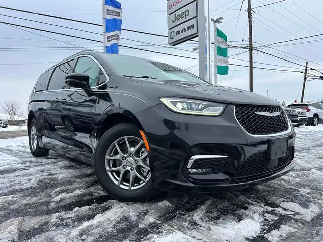 2021 Chrysler Pacifica Touring