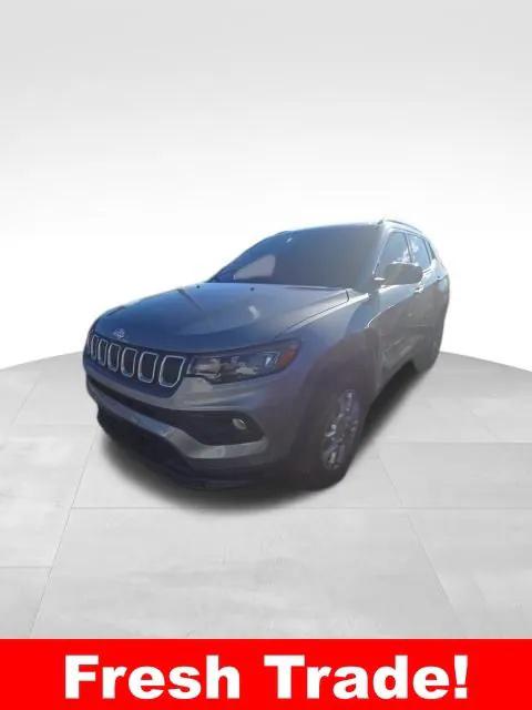 2022 Jeep Compass Latitude Lux 4x4 2022 Jeep Compass Latitude Lux 4x4