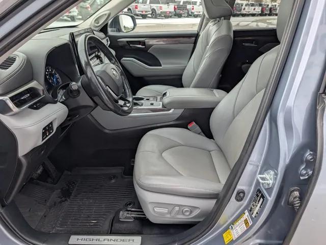 2021 Toyota Highlander Hybrid Limited