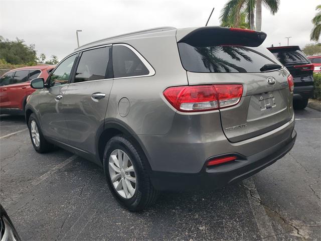 2017 Kia Sorento 2.4L LX