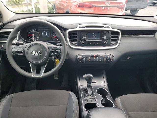 2017 Kia Sorento 2.4L LX