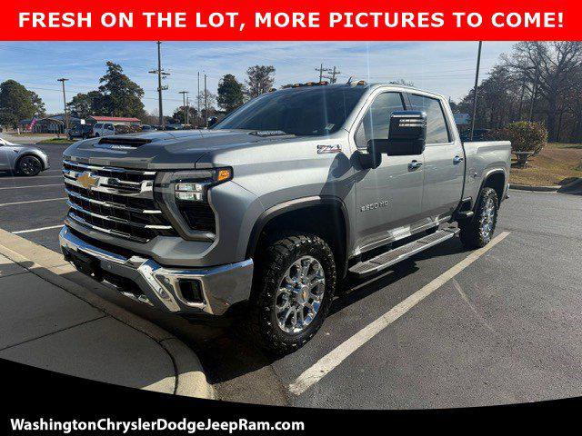 2024 Chevrolet Silverado 2500HD 4WD Crew Cab Standard Bed LTZ 2024 Chevrolet Silverado 2500HD 4WD Crew Cab Standard Bed LTZ