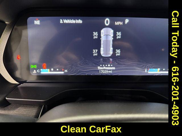 2023 Jeep Grand Cherokee Limited 4x4 2023 Jeep Grand Cherokee Limited 4x4