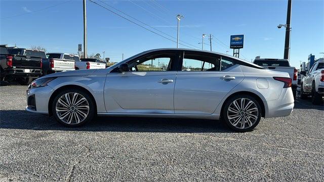 2024 Nissan Altima SR FWD