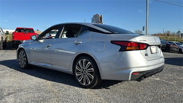 2024 Nissan Altima SR FWD