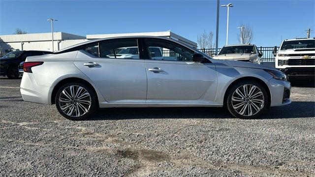2024 Nissan Altima SR FWD