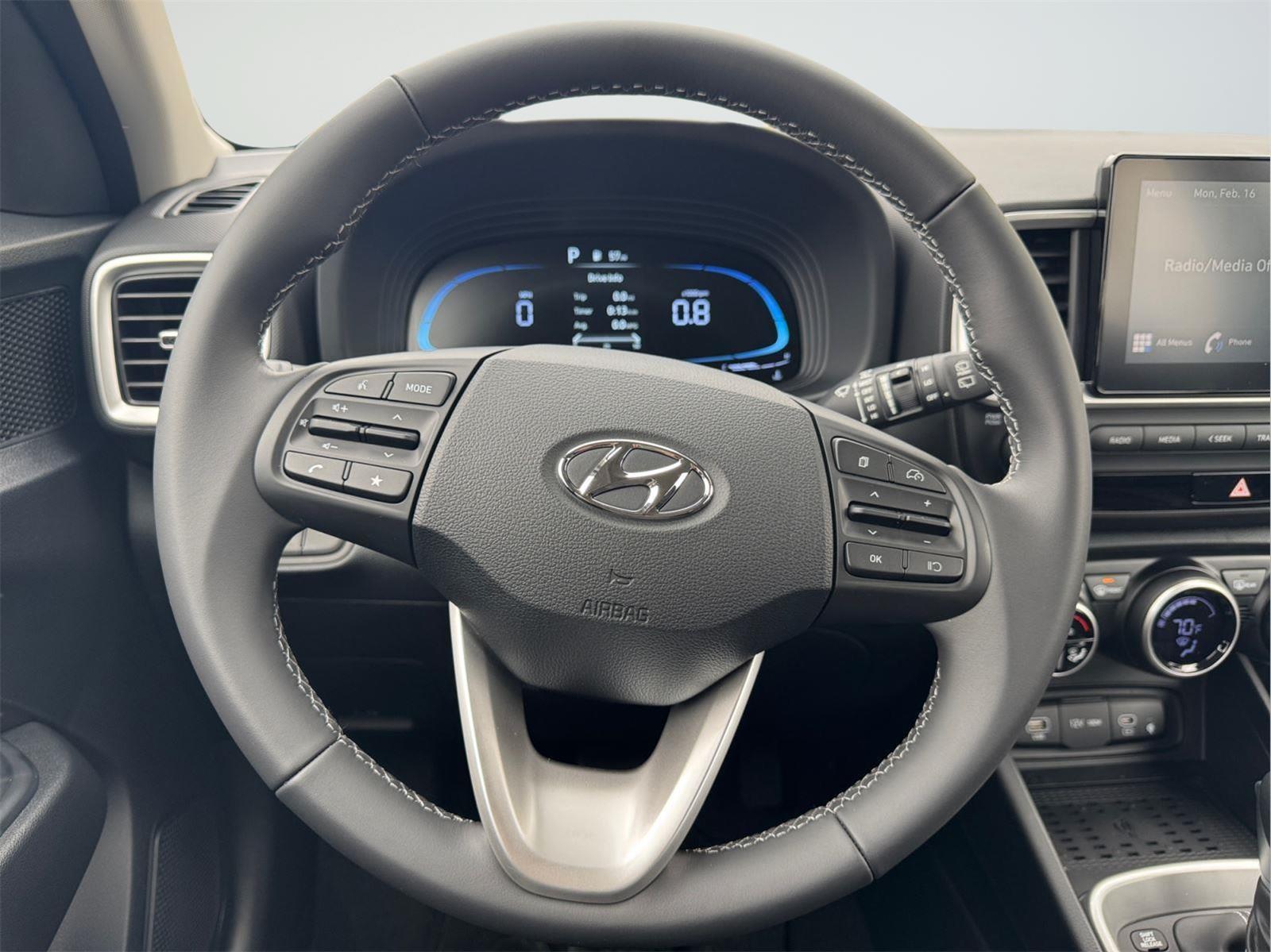 2026 Hyundai Venue SEL - Photo 11