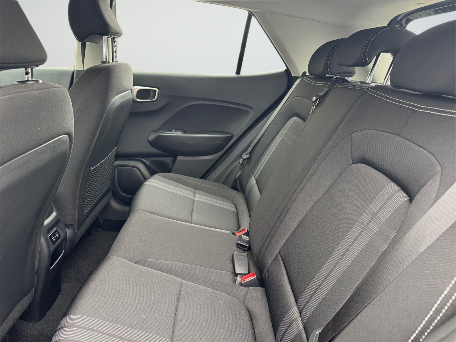 2026 Hyundai Venue SEL - Photo 18