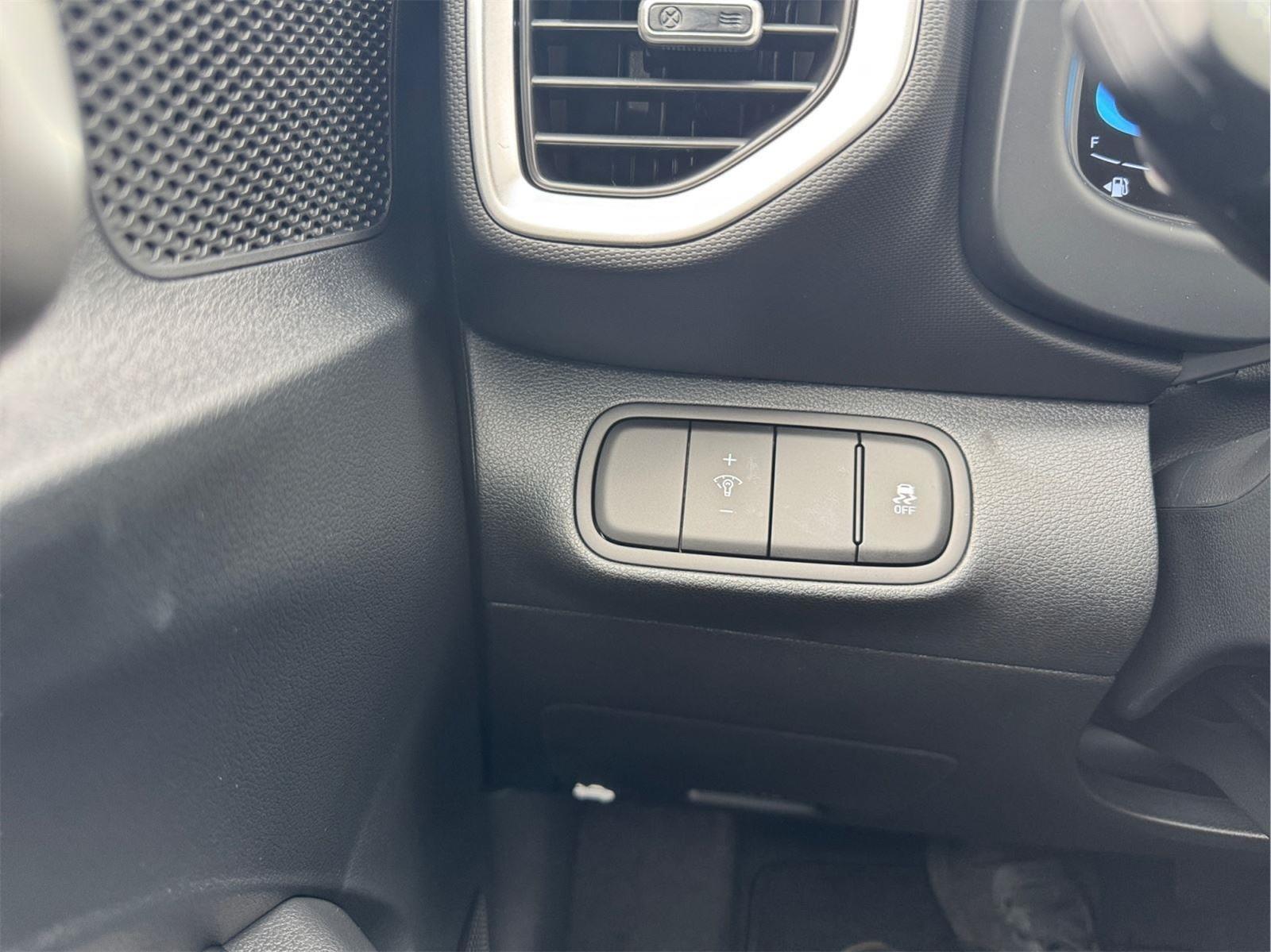 2026 Hyundai Venue SEL - Photo 21