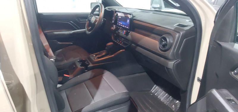 2023 Chevrolet Colorado 2WD Crew Cab Short Box WT