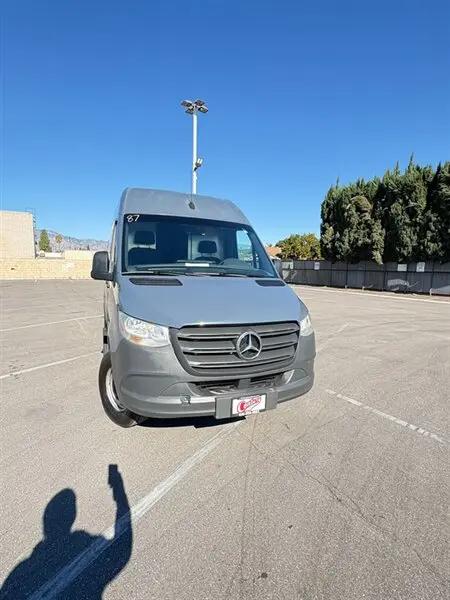2019 Mercedes-Benz Sprinter 2500 High Roof V6