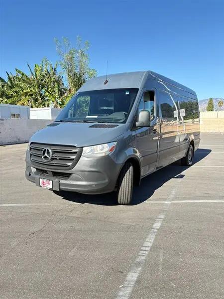 2019 Mercedes-Benz Sprinter 2500 High Roof V6