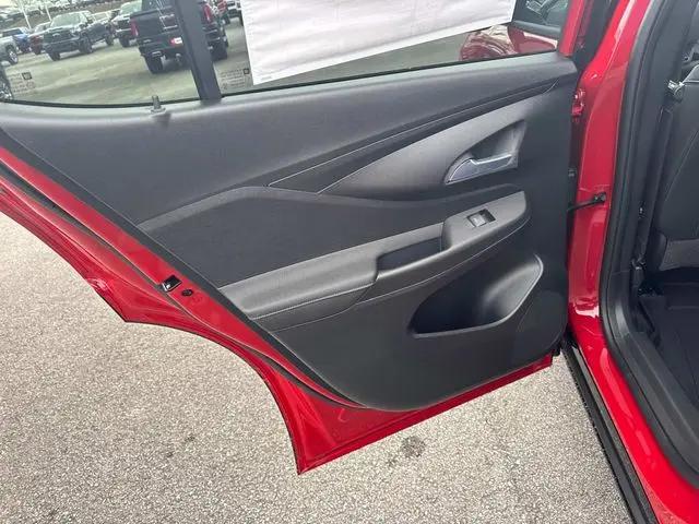 2026 Buick NV Sport Touring FWD