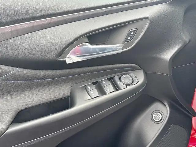 2026 Buick NV Sport Touring FWD